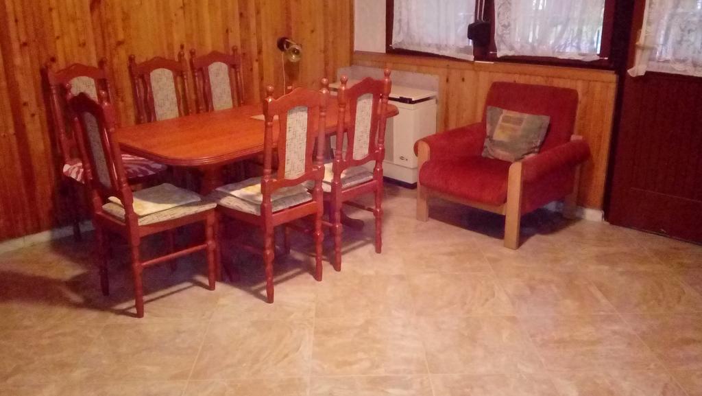 Villa Napsugar Nyaralo Fonyód Esterno foto